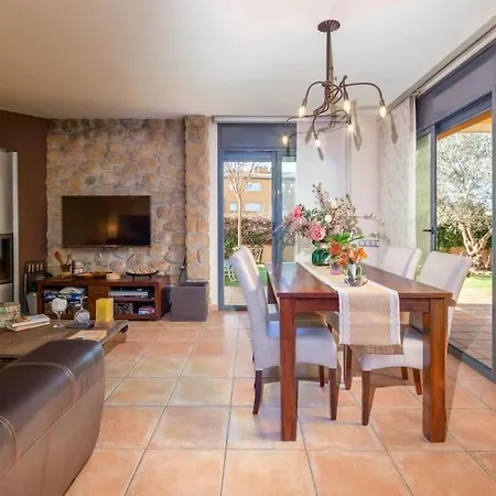 Espectacular Casa En La Costa Brava Палафружель
